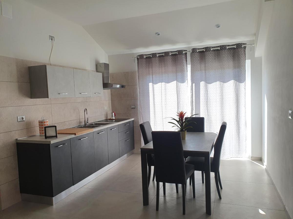 Setteabbracci Suite & Apartments Baronissi Extérieur photo